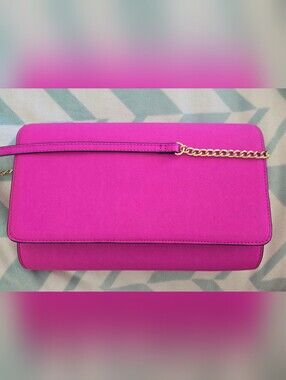 Stylish Hot Pink Crossbody Shoulder Bag with Gold Chain